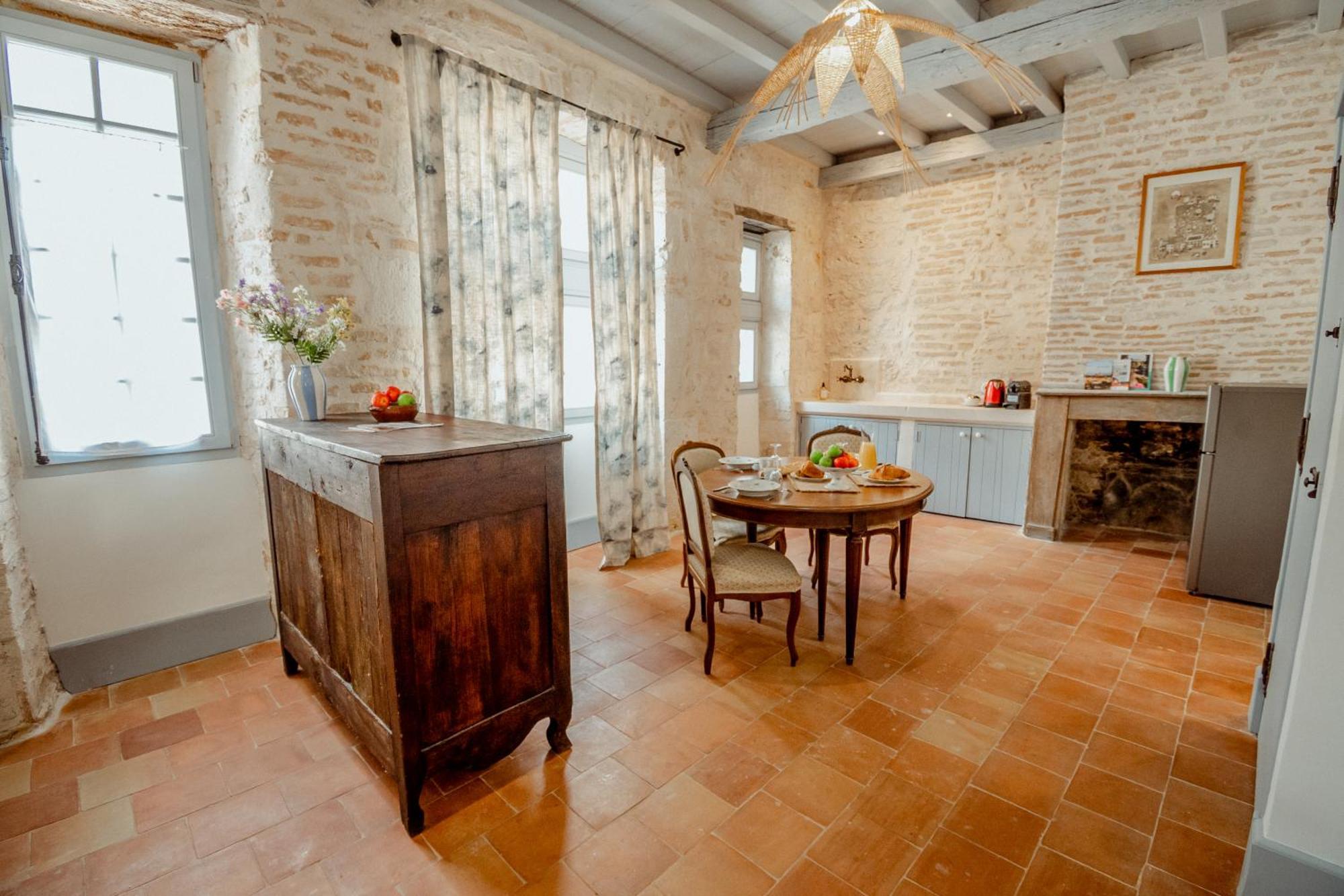 La Chambre Bleue Lauzerte Extérieur photo