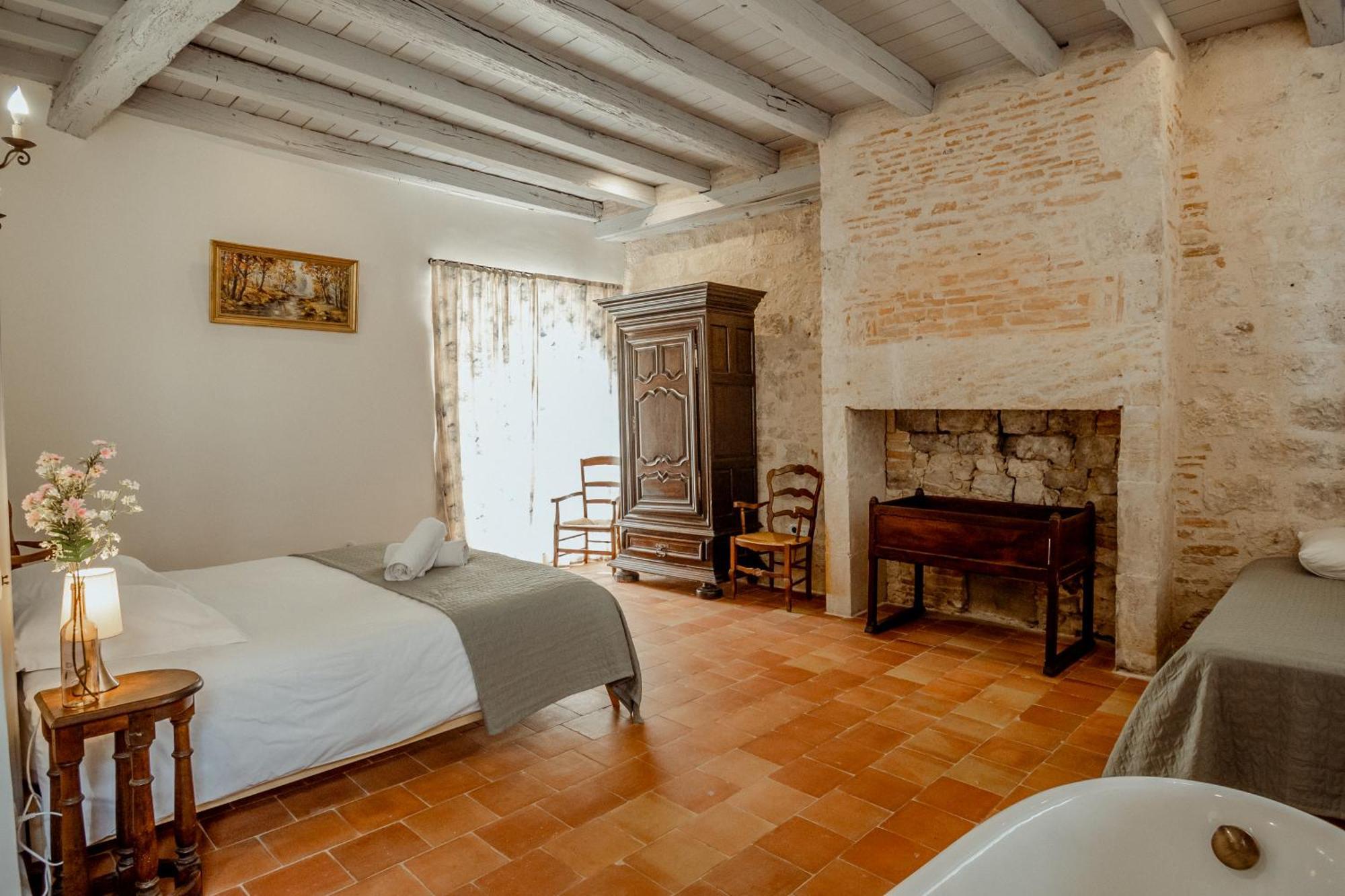 La Chambre Bleue Lauzerte Extérieur photo