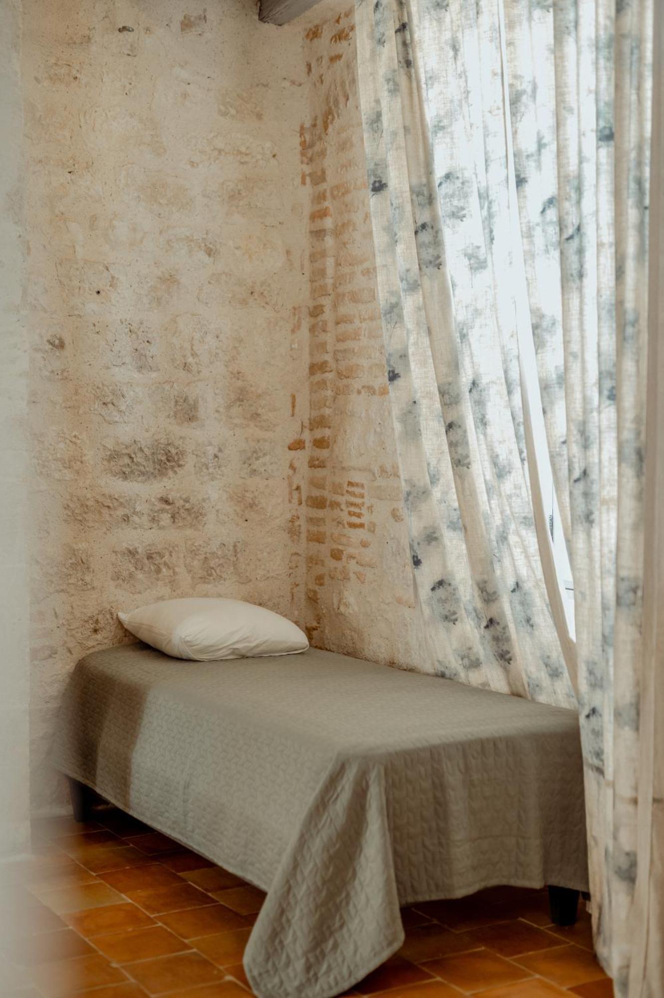 La Chambre Bleue Lauzerte Extérieur photo
